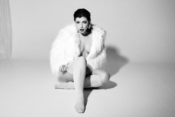 Guide ultime pour choisir les lunettes de soleil parfaites qui flattent un visage rond